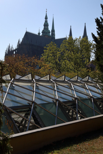 cathédrale Saint Guy, vue depuis le jardin royal