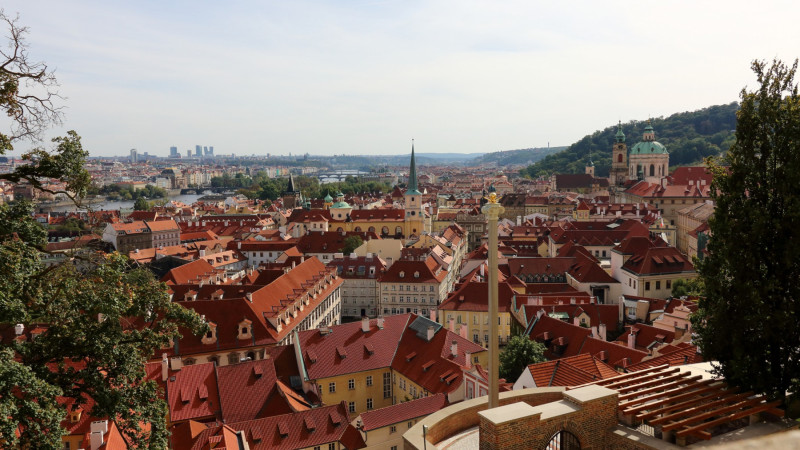 vue sur Prague, Mala strana depuis les jardins du chateau